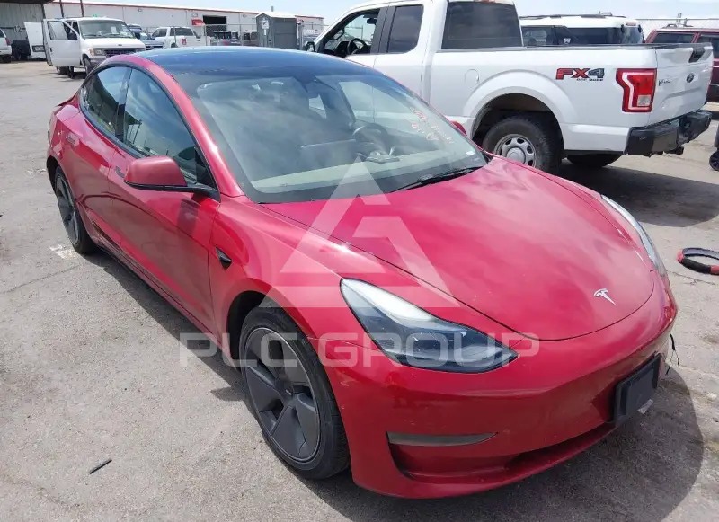 2022 Tesla Model 3 фото