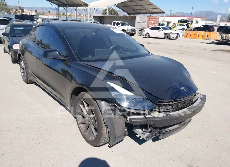 2022 Tesla Model 3 фото