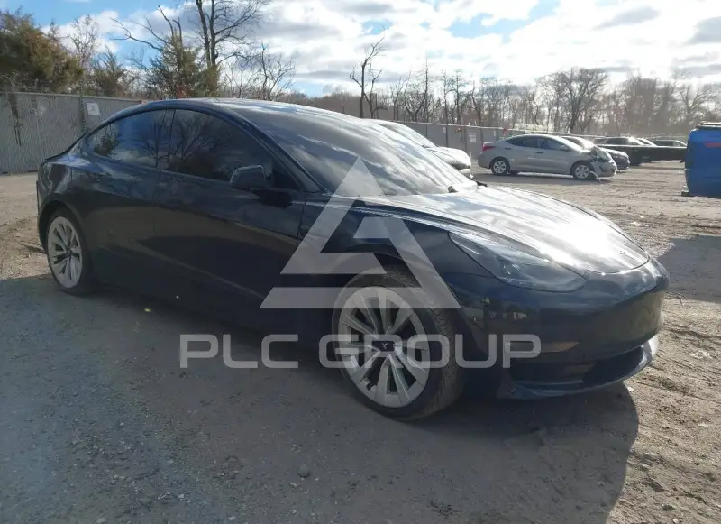 2022 Tesla Model 3 фото
