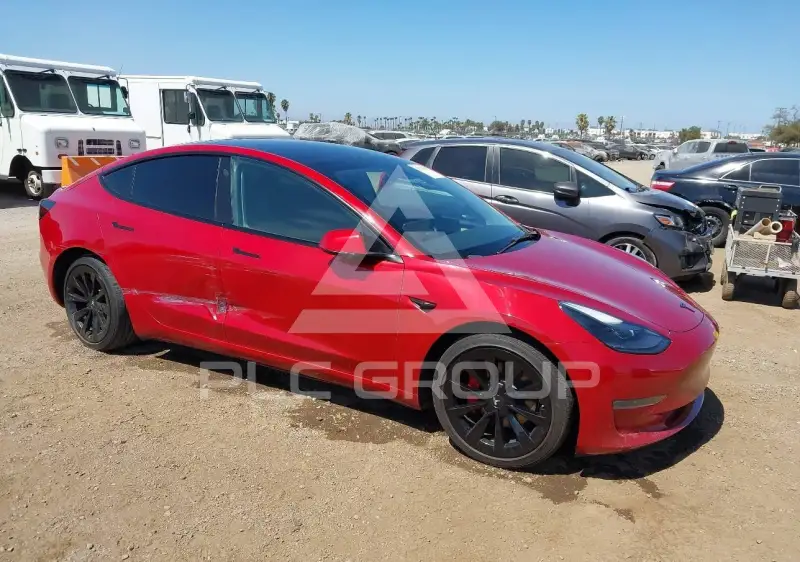 2022 Tesla Model 3 фото