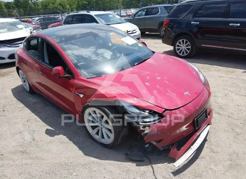 2022 Tesla Model 3 фото