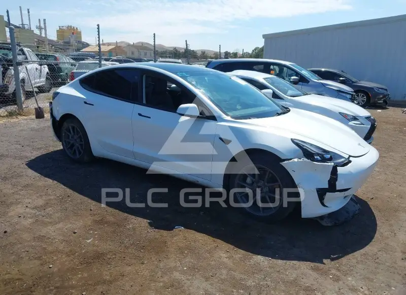 2022 Tesla Model 3 photo