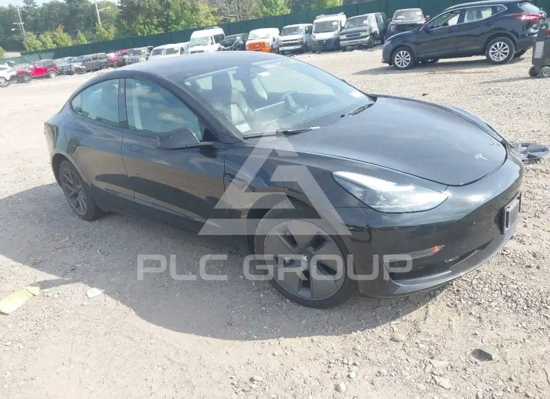 2022 Tesla Model 3 фото