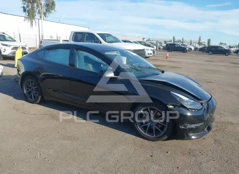 2022 Tesla Model 3 фото