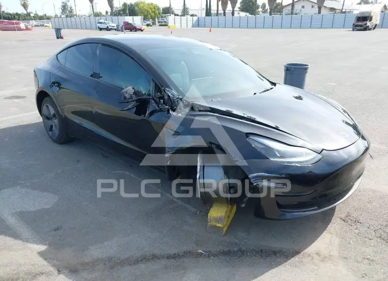2022 Tesla Model 3 фото