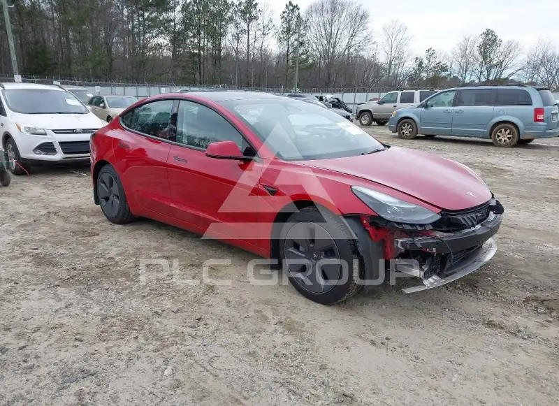 2022 Tesla Model 3 фото