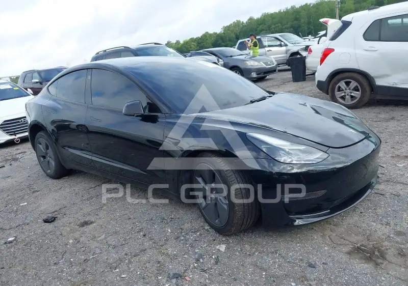 2022 Tesla Model 3 фото
