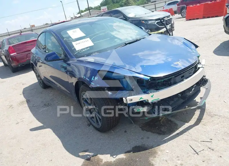 2022 Tesla Model 3 фото