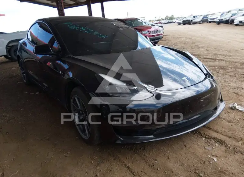 2022 Tesla Model 3 фото