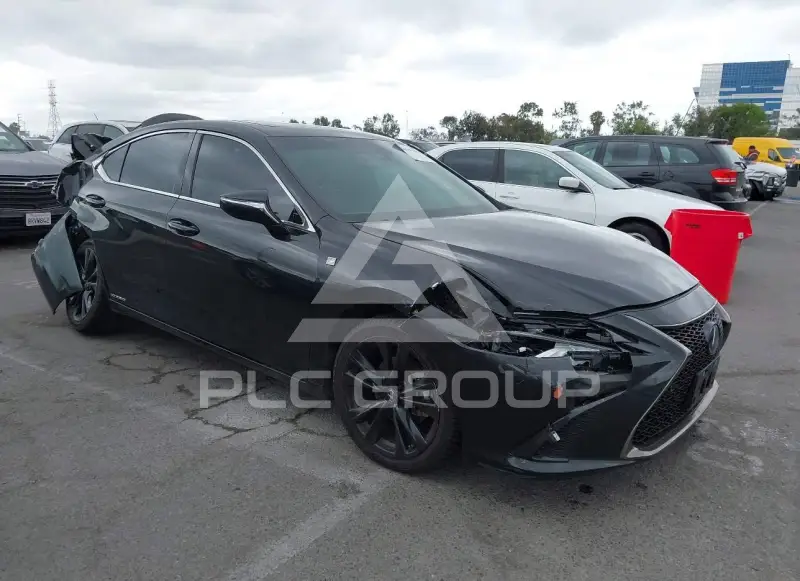 2022 Lexus ES300 фото