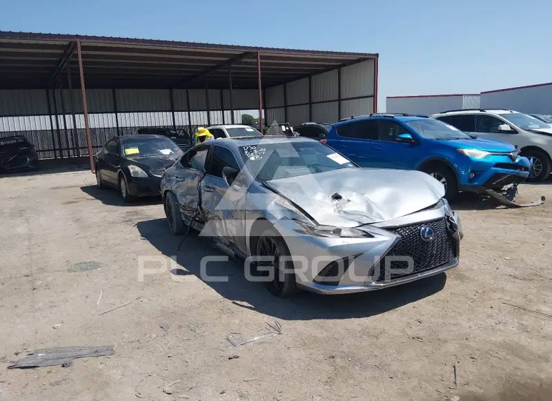 2022 Lexus ES300 фото
