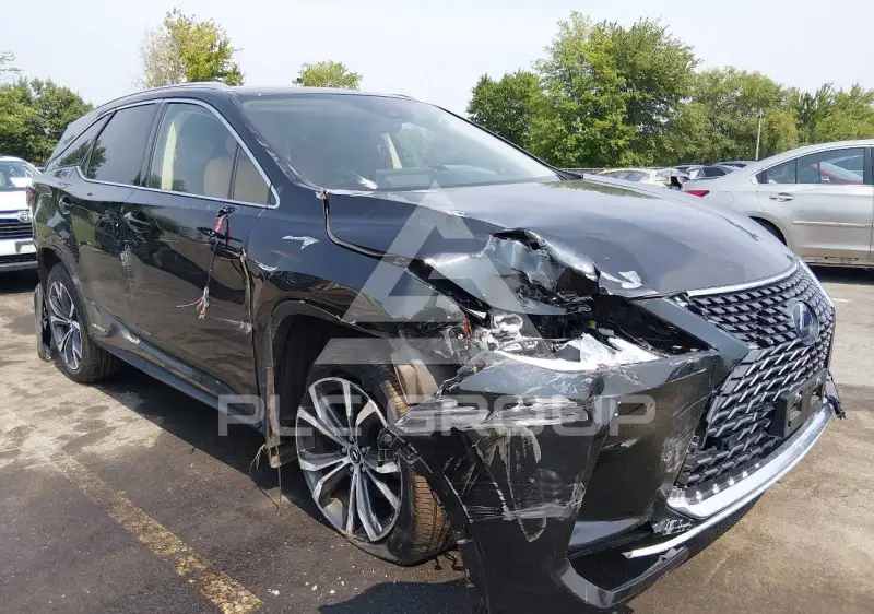 2022 Lexus RX450 photo