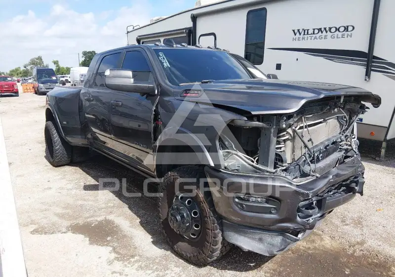 2022 RAM 3500 фото