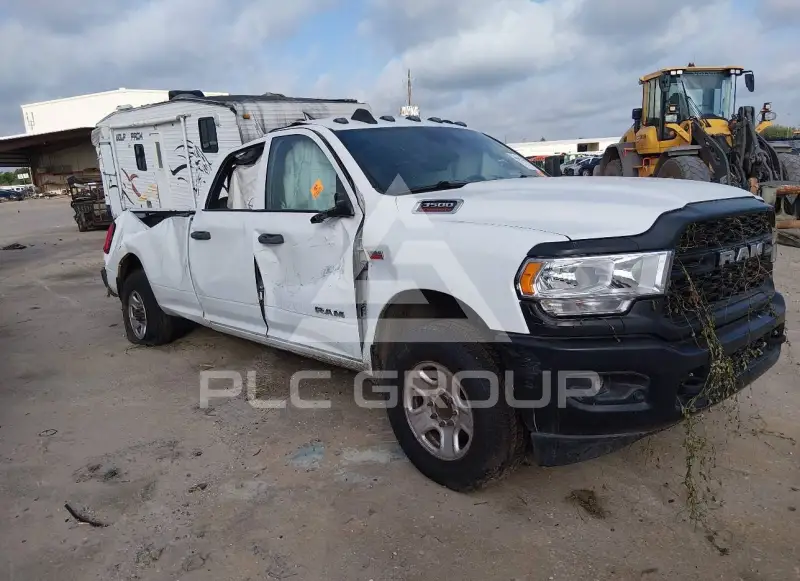 2022 RAM 3500 фото