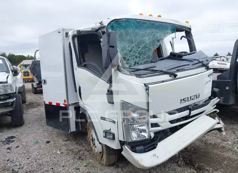 2022 Isuzu NPR photo