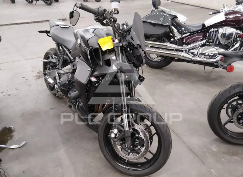 2022 Yamaha MT09 photo
