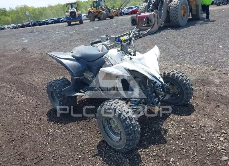 2022 Yamaha YFZ450 photo