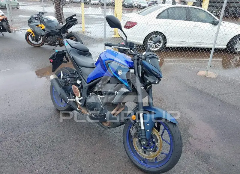2022 Yamaha MT03 фото