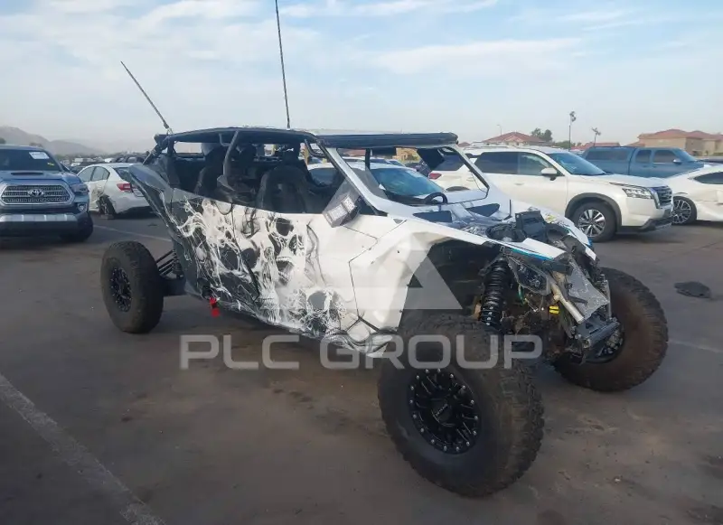 2022 Can-AM MAVERICK фото