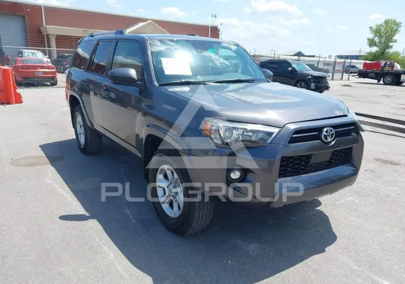 2022 Toyota 4 RUNNER фото