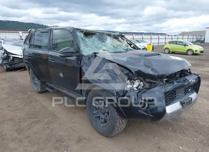 2022 Toyota 4 RUNNER фото