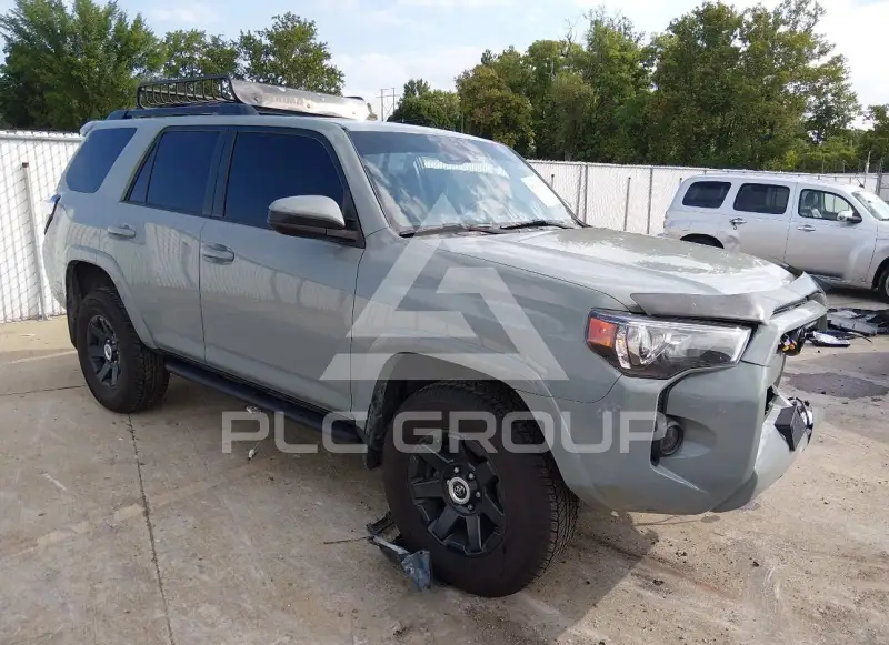 2022 Toyota 4 RUNNER фото