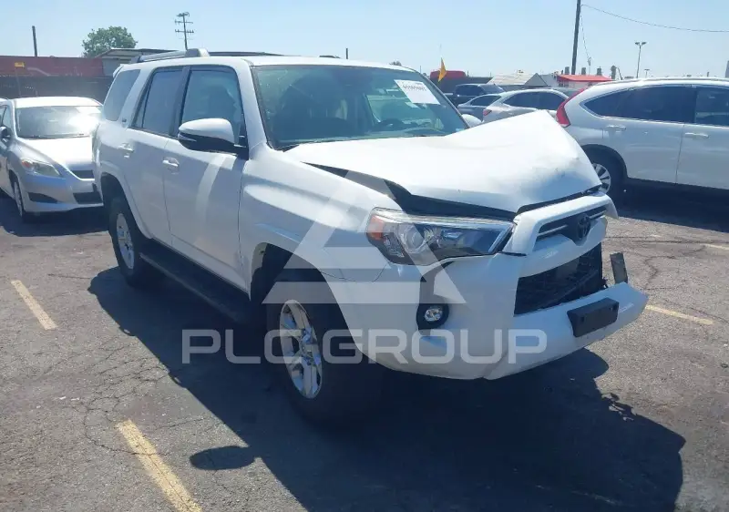 2022 Toyota 4 RUNNER фото