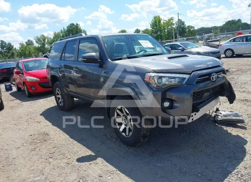 2022 Toyota 4 RUNNER photo