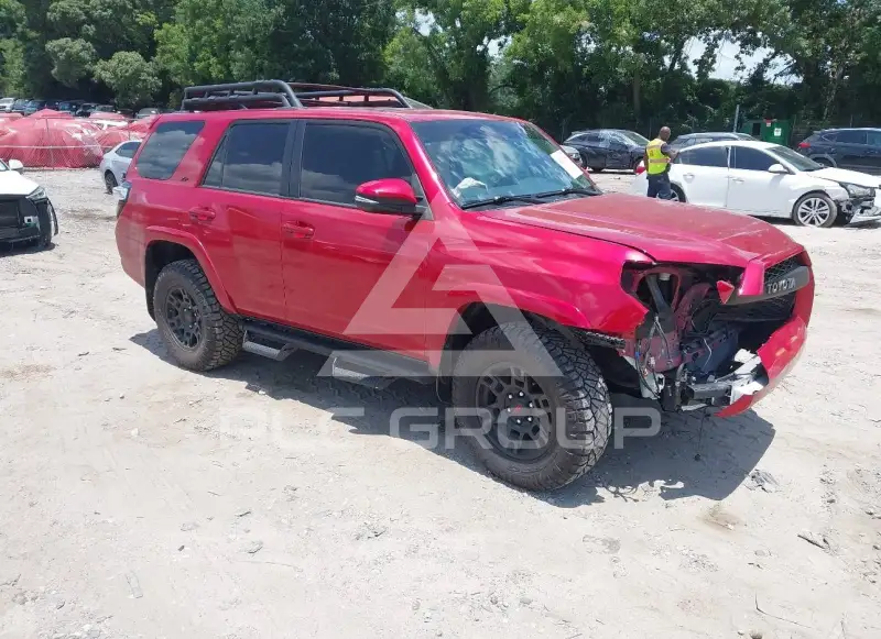 2022 Toyota 4 RUNNER фото