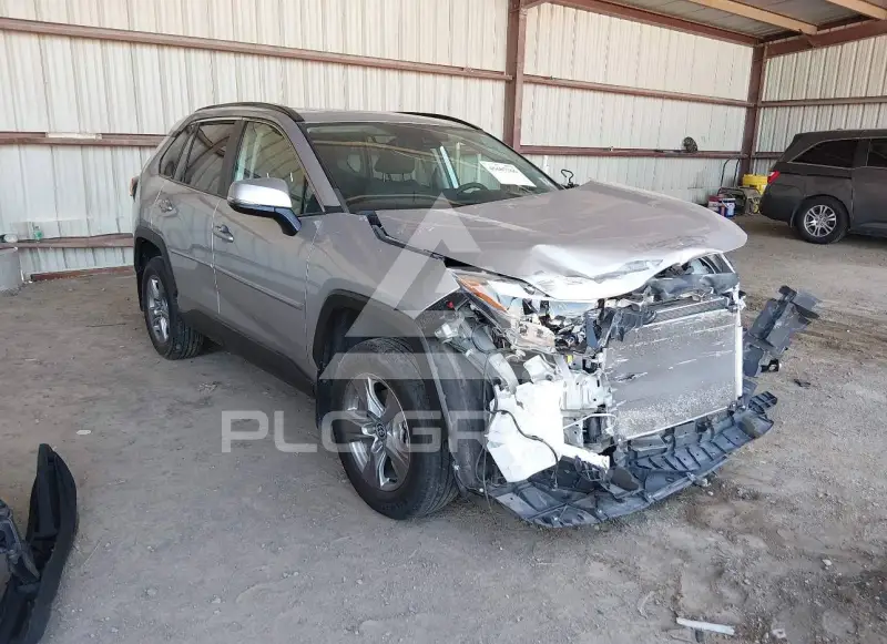 2022 Toyota RAV4 фото
