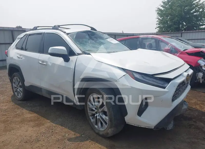 2022 Toyota RAV4 фото