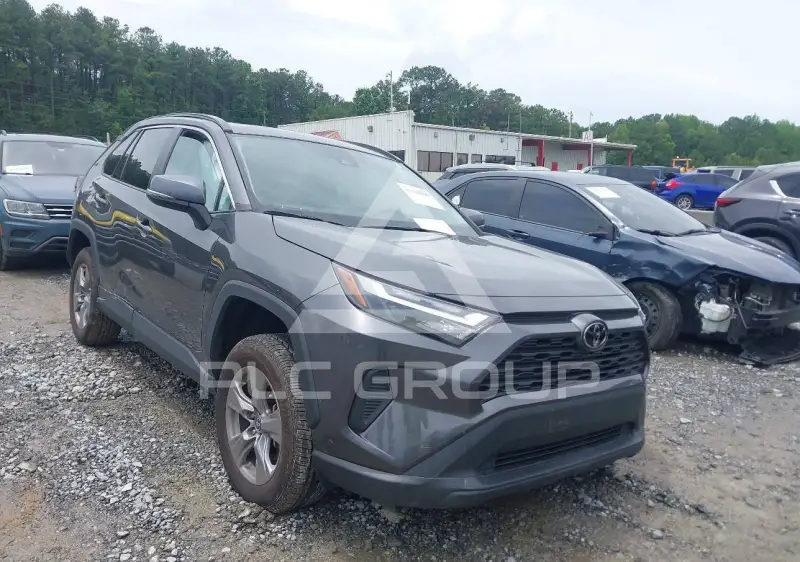 2022 Toyota RAV4 фото