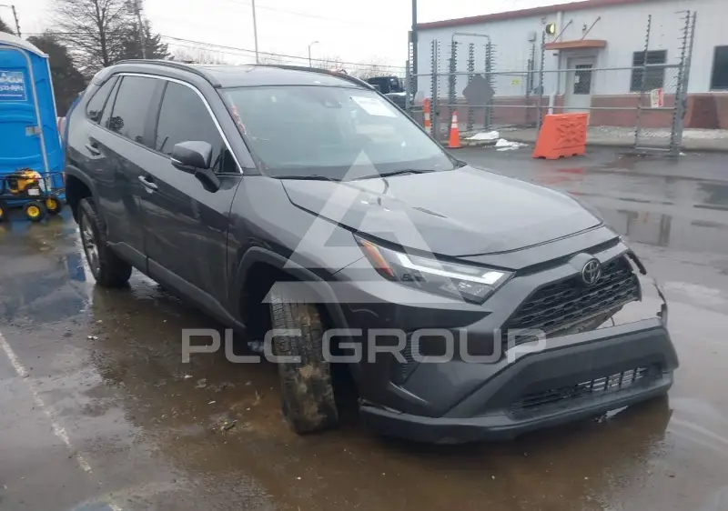 2022 Toyota RAV4 фото