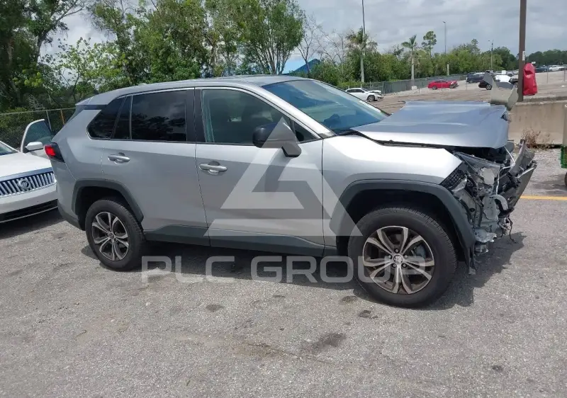 2022 Toyota RAV4 фото