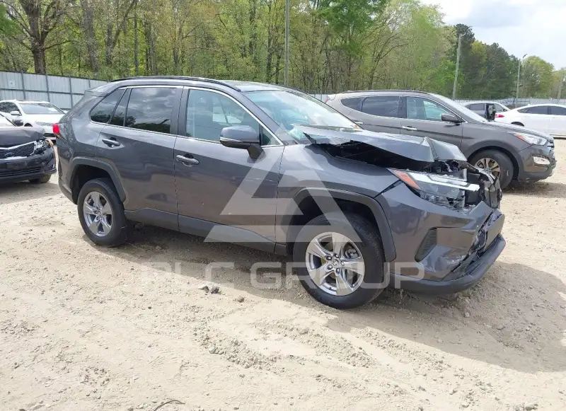 2022 Toyota RAV4 фото