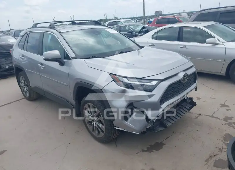 2022 Toyota RAV4 photo