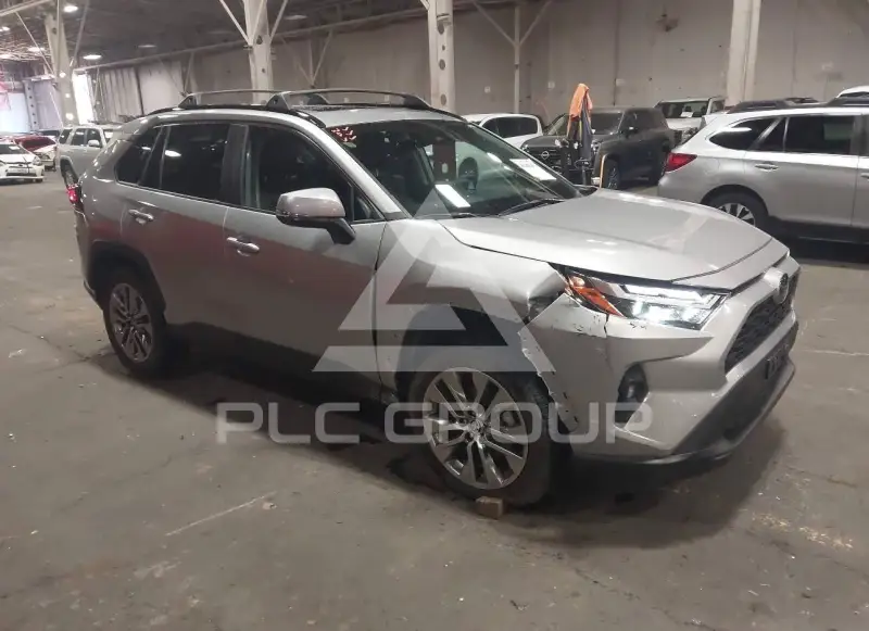 2022 Toyota RAV4 фото