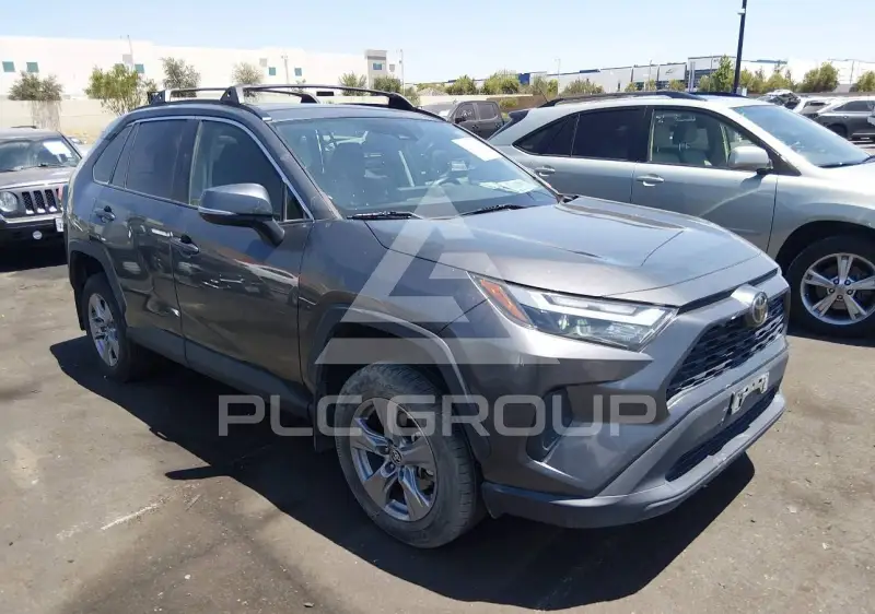 2022 Toyota RAV4 фото