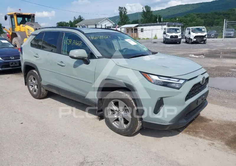2022 Toyota RAV4 фото