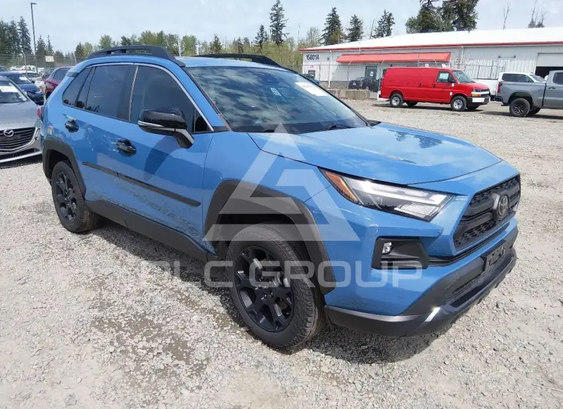 2022 Toyota RAV4 photo