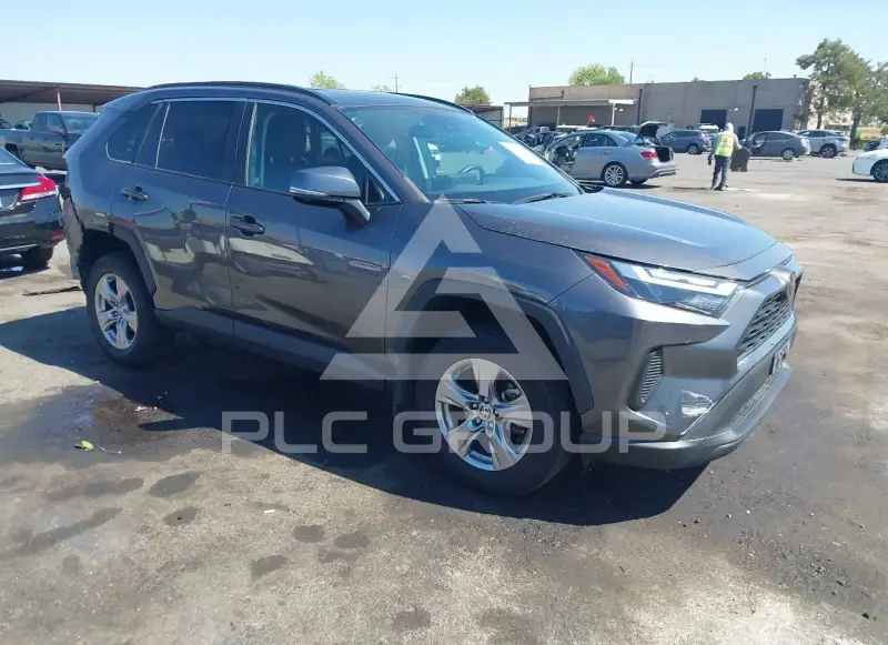 2022 Toyota RAV4 фото