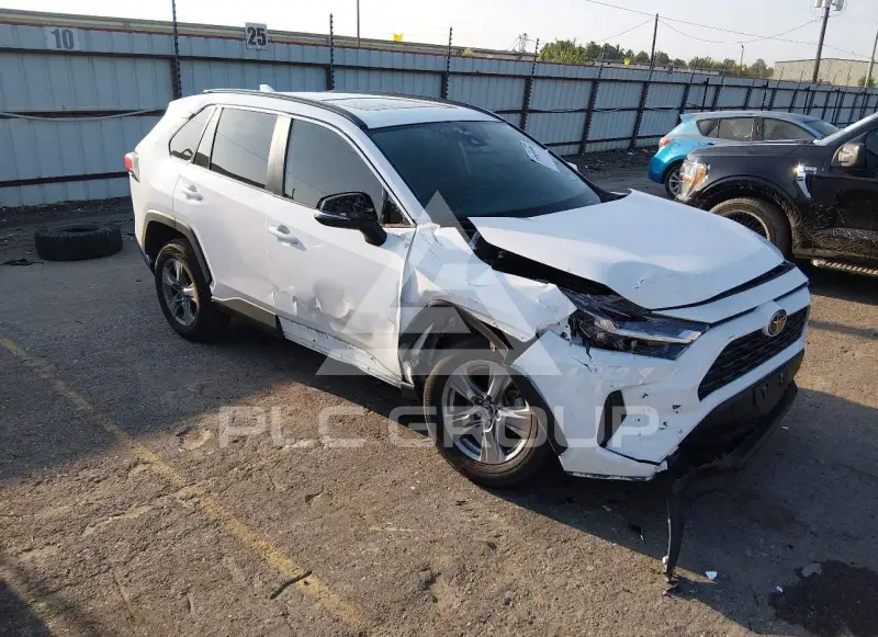 2022 Toyota RAV4 photo