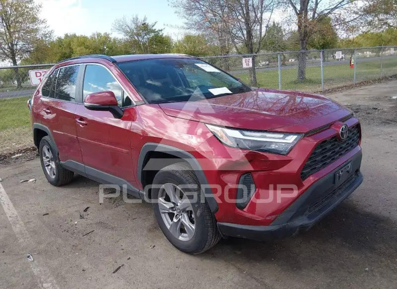 2022 Toyota RAV4 фото
