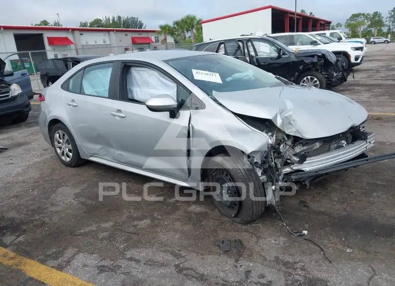 2022 Toyota COROLLA фото