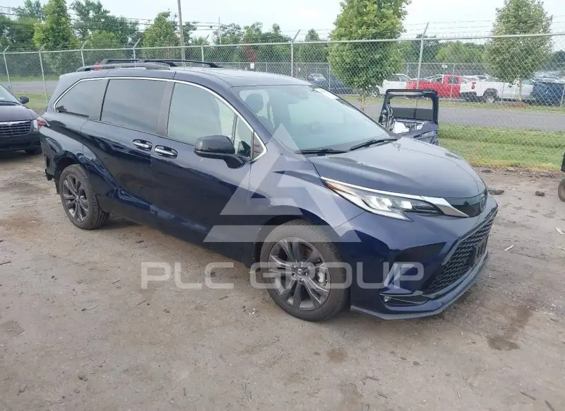 2022 Toyota SIENNA фото