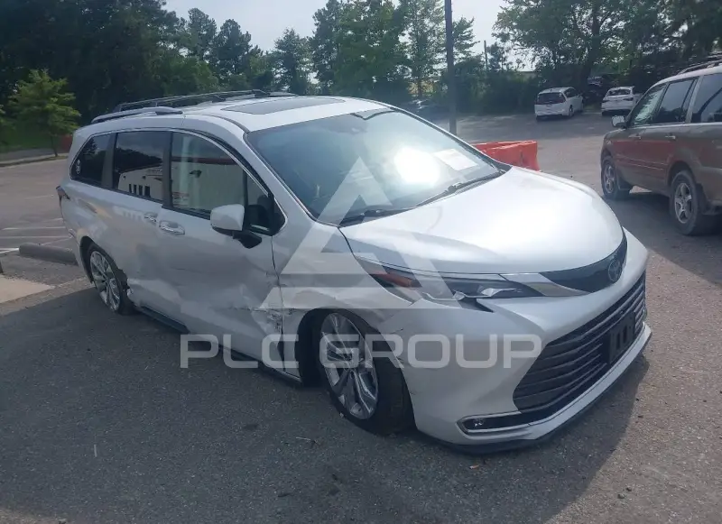 2022 Toyota SIENNA фото