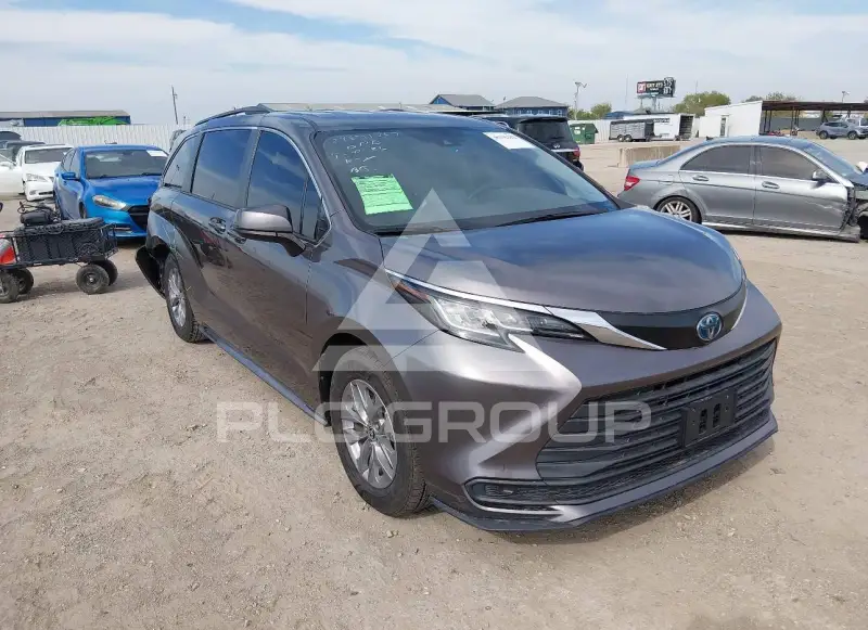 2022 Toyota SIENNA фото