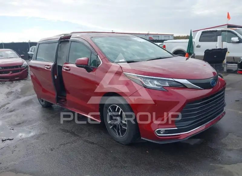 2022 Toyota SIENNA фото