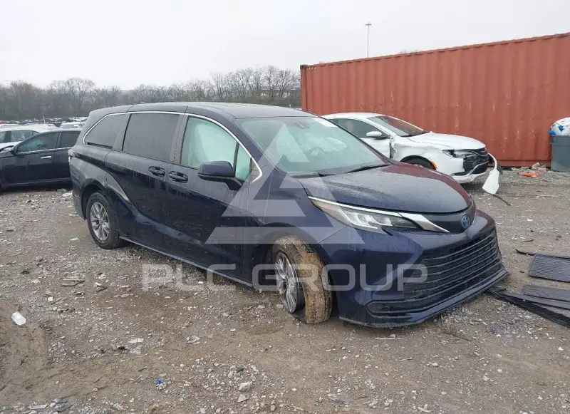 2022 Toyota SIENNA фото