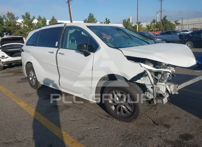 2022 Toyota SIENNA фото